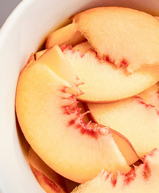 Momma J’s Peach Crumble